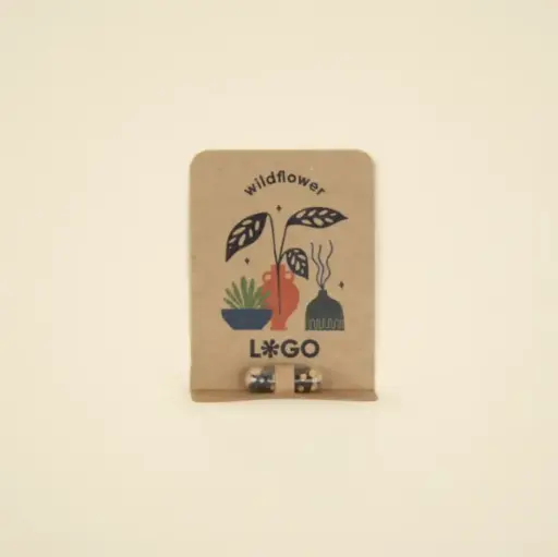 EMMA: Earth Pill. Capsule biodégradable de graines. Impression en quadri